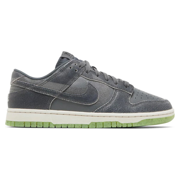 Nike Dunk Low ‘Iron Grey Scream Green’