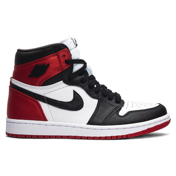 Air Jordan 1 Retro High ‘Satin Black Toe’