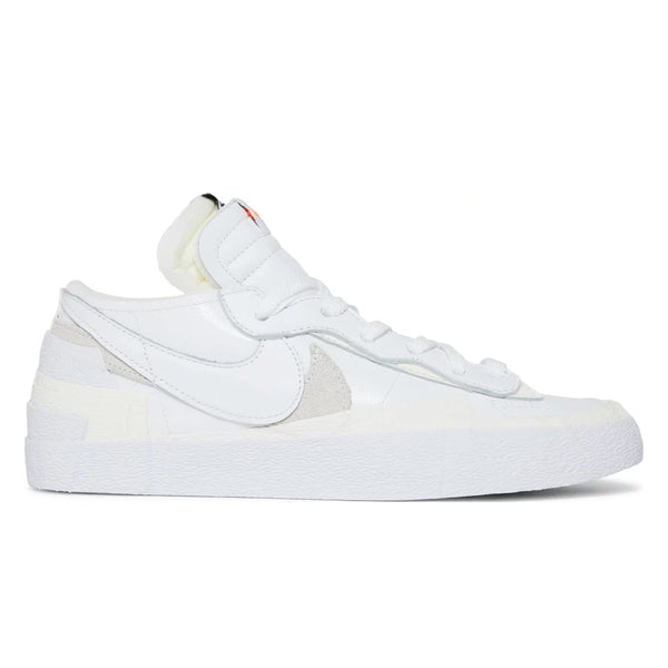 NIKE SACAI X BLAZER LOW ‘WHITE PATENT’