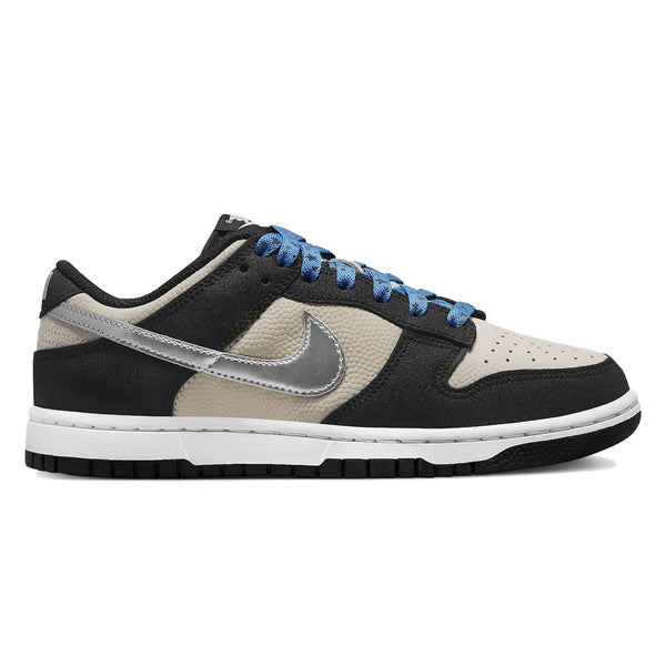 Nike Dunk Low ‘Starry Laces’